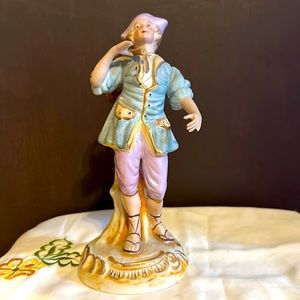 Vintage ceramic statue made in Japan from F.W. Woolworth company
